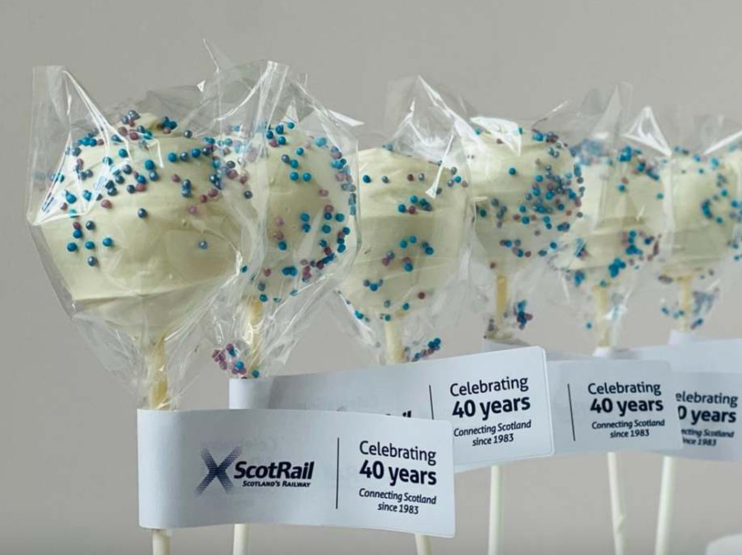 Cake pops empresarial