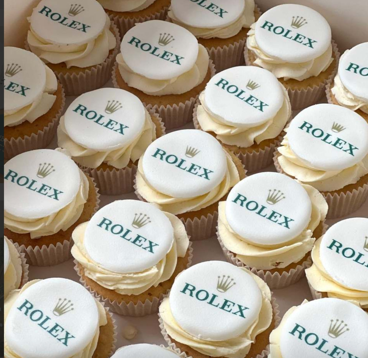 Cupcakes empresariales con logo