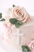 Torta Bautizo crema con flores en fondant Bogotá