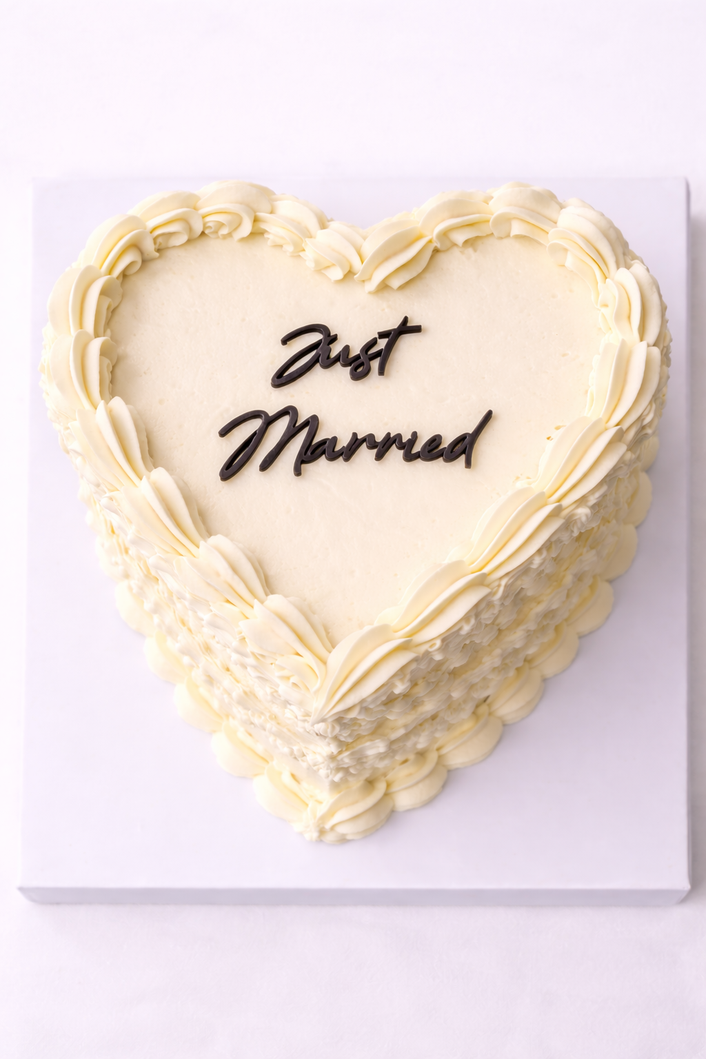 Torta Corazon 2 pisos Just Married