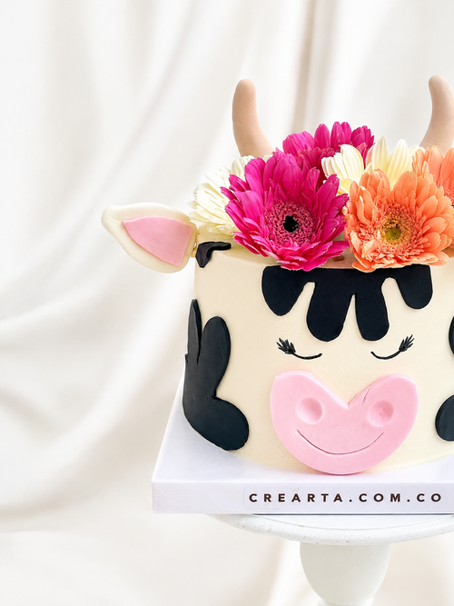 Torta Vaca con flores Bogotá
