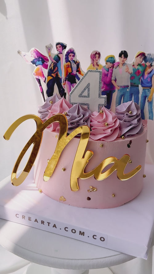 Torta K-Pop Rosada con Topper Bogotá