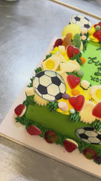 Torta cuadrada futbol dulces 